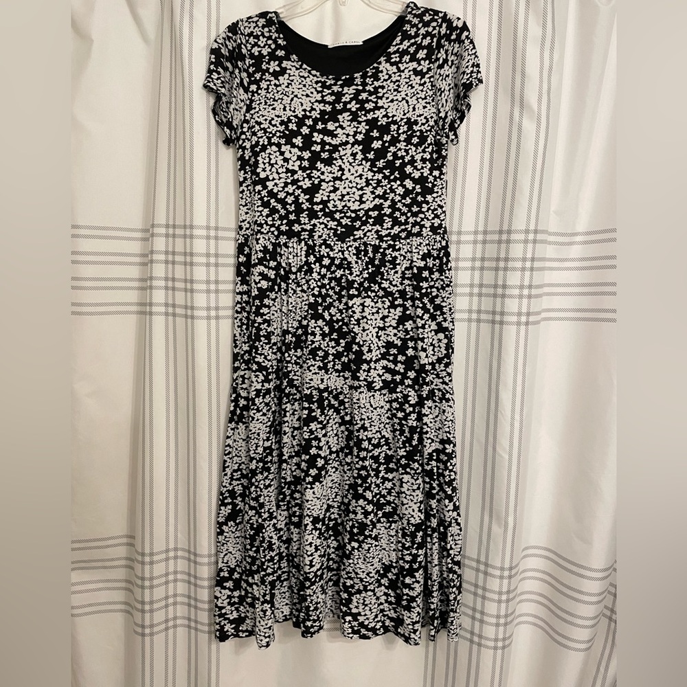 Midi tiered knit dress
